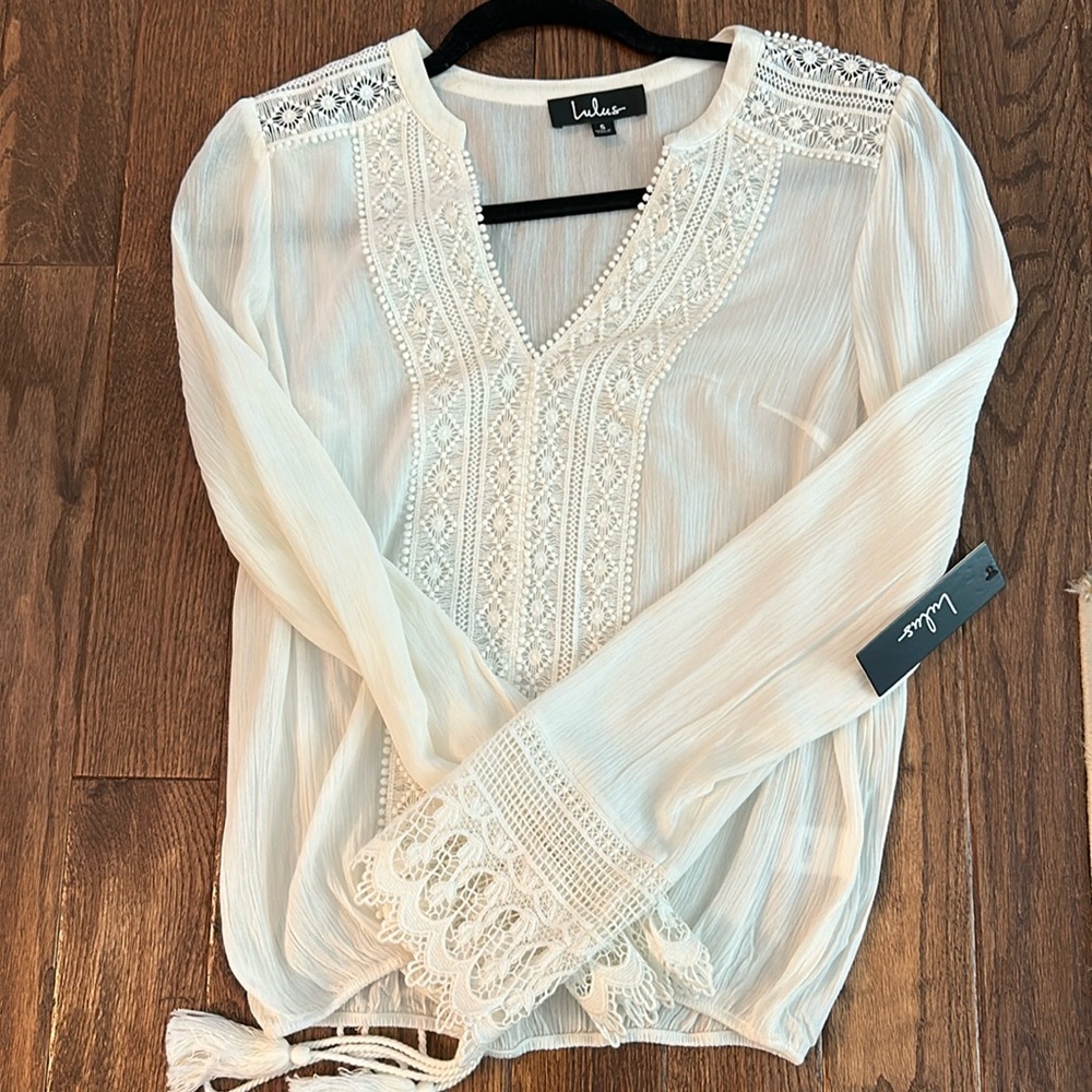 Lulus top